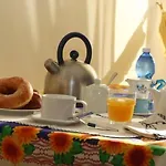 Bed and Breakfast Divina House