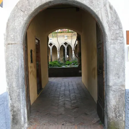 Divina House Bed and Breakfast