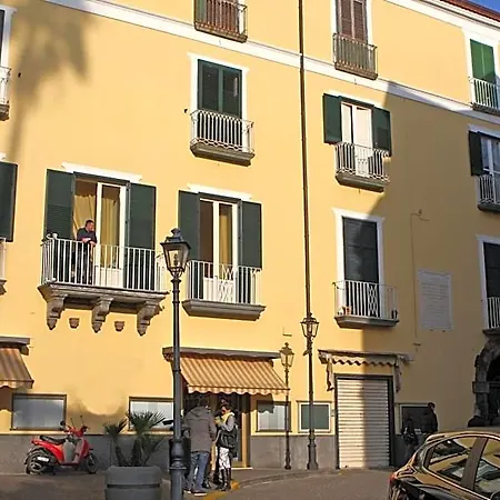 Divina House Bed & Breakfast Sorrento