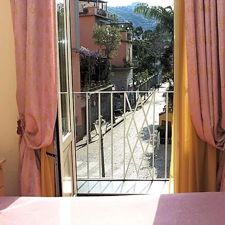 Divina House