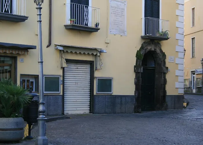 Divina House Bed & Breakfast