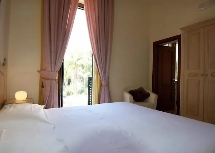 Bed & Breakfast Divina House