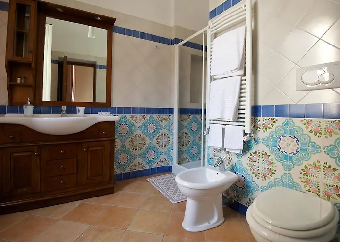 Oda ve Kahvaltı Divina House