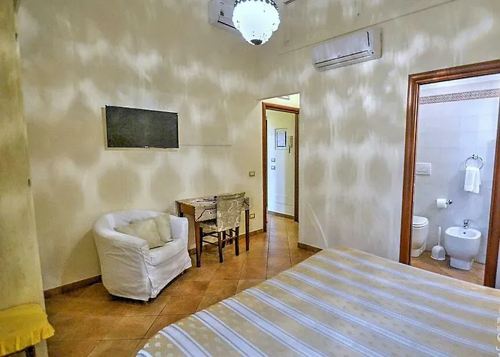 Oda ve Kahvaltı Divina House 4*